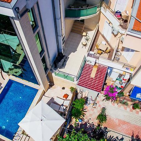 Hotel Amsterdam Budva Exterior photo
