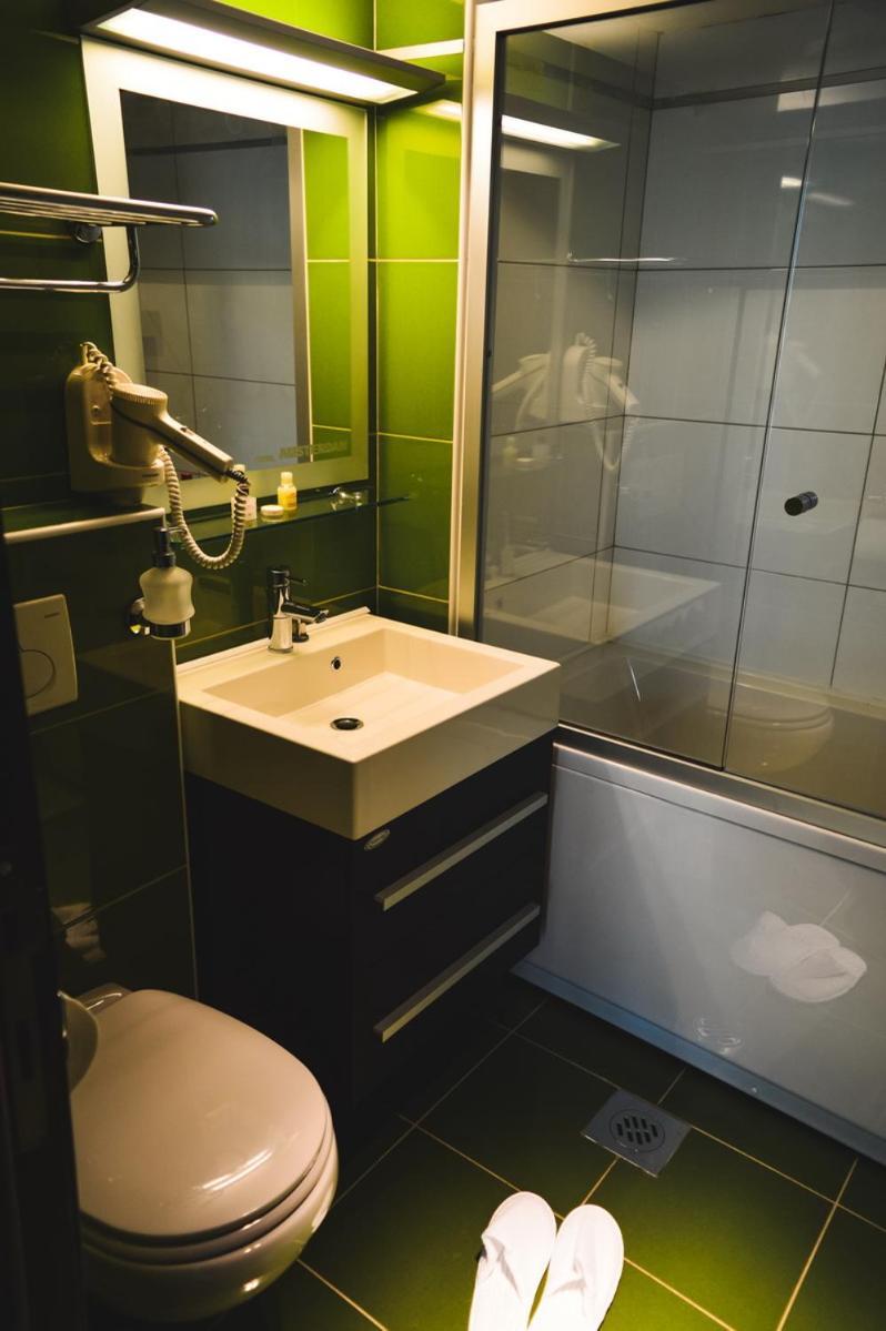 Hotel Amsterdam Budva Room photo